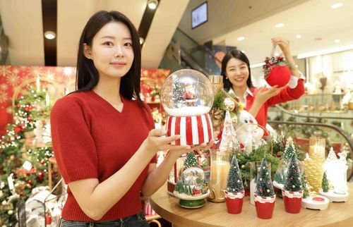 신세계백화점 '홀리데이 기프트 마켓 팝업'