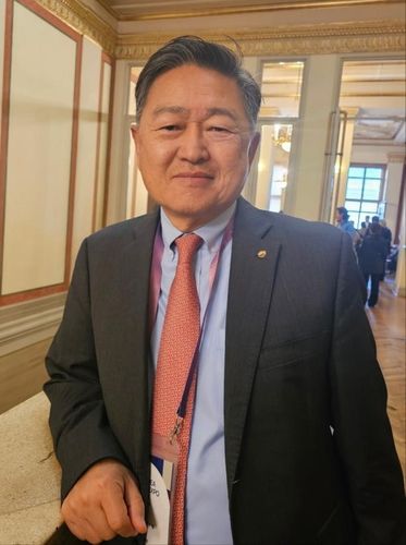 국회의장상 받은 황선양 월드옥타 부이사장