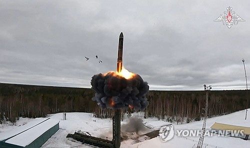 러시아 미사일 발사 장면