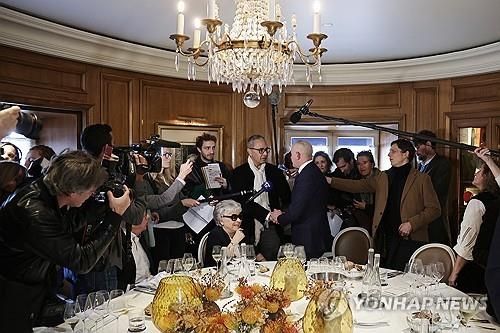 올해 공쿠르상에 알제리 출신 작가 카멜 다우드