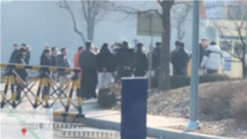 서울남부교도소 앞에서 조직원 출소 맞이하는 S파