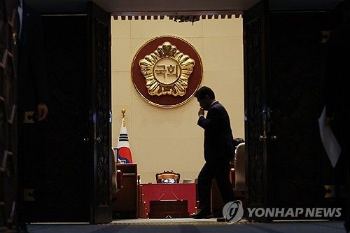 총리 대독 시정연설 앞둔 국회...11년 만에 처음