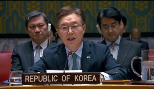 유엔 안보리 발언하는 황준국 유엔대사