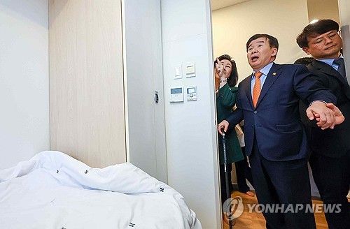 권익위원장, 대학기숙사·생활관 주거환경 개선 현장방문