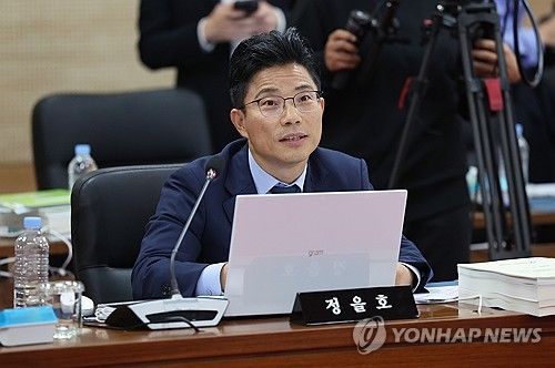 질의하는 정을호 의원