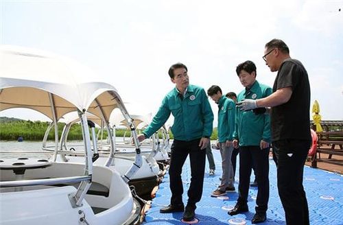 시설 점검하는 김명선 도 행정부지사