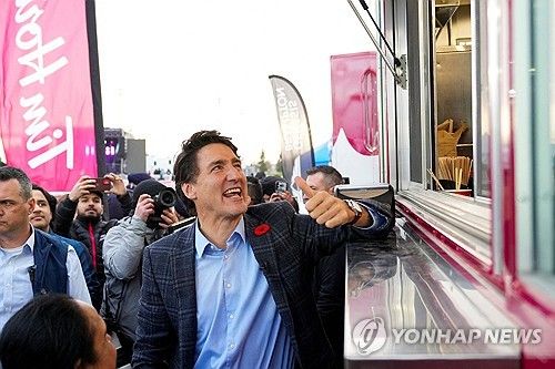 지난 1일 캐나다 브램턴 디왈리 행사장을 찾은 트뤼도 총리