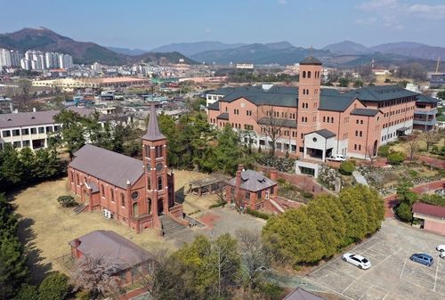 성 베네딕도회 왜관수도원 모습 