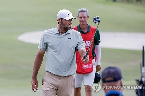 70억원이 넘는 돈을 번 스코티 셰플러의 캐디 테디 스콧.