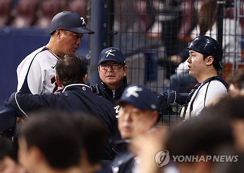 대화하는 류중일-김형준