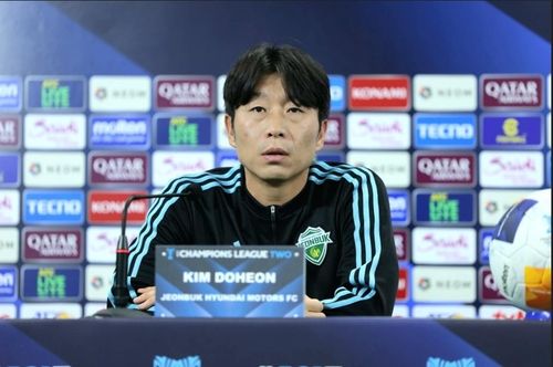 김두현 전북 감독