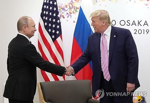 2019년 푸틴 러시아 대통령과 만난 트럼프 당시 미국 대통령 