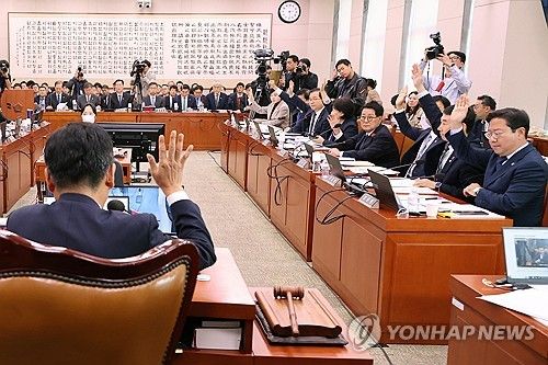 '김건희 여사 특검법' 법사위 상정