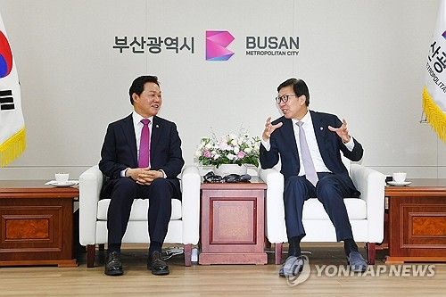 박형준 박완수, 부산경남 행정통합 논의