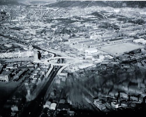 삼각지 로터리 건설 무렵의 항공사진. 1967년 [서울역사박물관 제공]