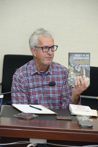 월터 해치 미국 콜비 칼리지 명예교수