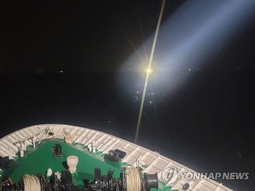 금성호 실종자 야간 수색하는 제주해경