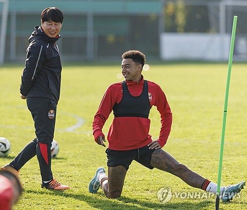 김기동 감독과 제시 린가드