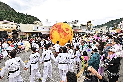 제49회 정선이라링제 '아리랑 거리 퍼레이드'