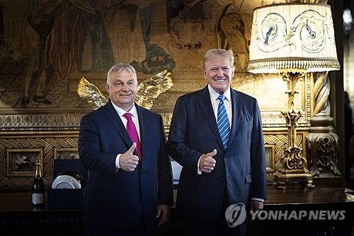 오르반 빅토르 헝가리 총리(좌)와 도널드 트럼프 미국 대통령 당선인(우)