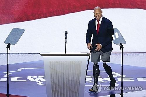 미국 하원 외교위원장에 선출된 브라이언 매스트 의원