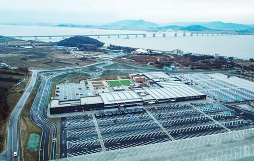 평택호 휴게소 전경