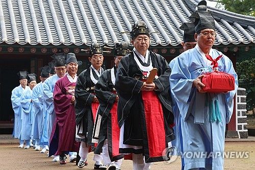 탐라시조 건시대제