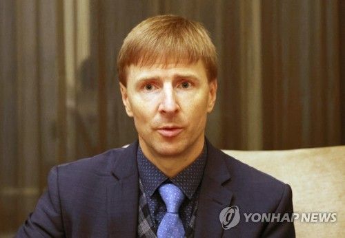 인터뷰하는 체코 산업부 원자력신기술 담당 국장 대행