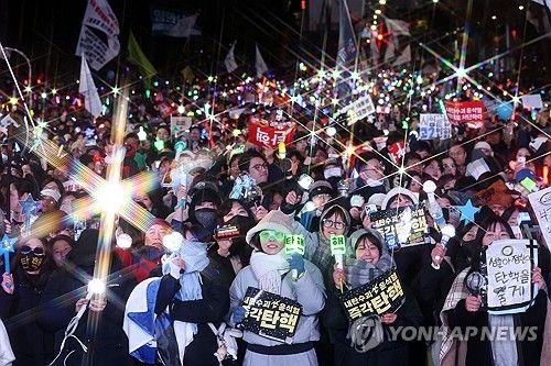 탄핵안 가결에 '환호'