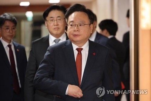 조규홍 보건복지부 장관, 국무위원 간담회 참석