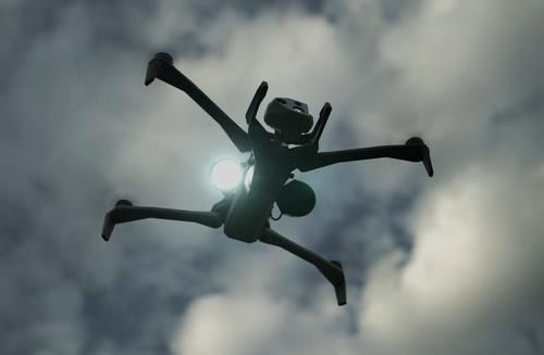 미국 드론업체 스카이디오의 X10 드론