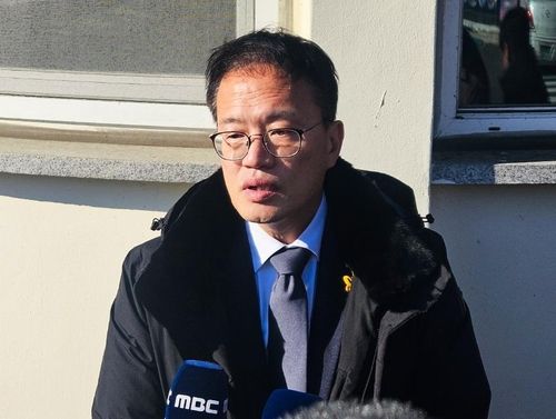 명태균 씨 접견 마친 박주민 의원