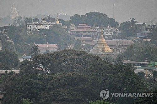 태국에서 바라본 미얀마 미야와디