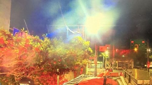 19일 새벽 강풍에 의한 천막 날림 