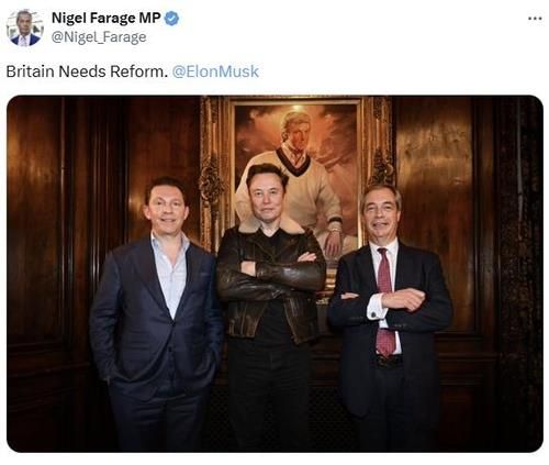 패라지(오른쪽)와 머스크(가운데), 영국개혁당 재무담당 닉 캔디