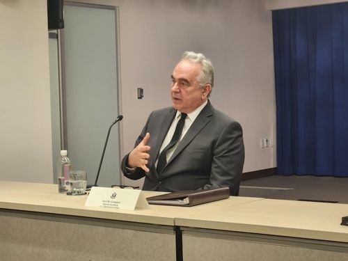 언론 간담회 나선 캠벨 미 국무부 부장관 