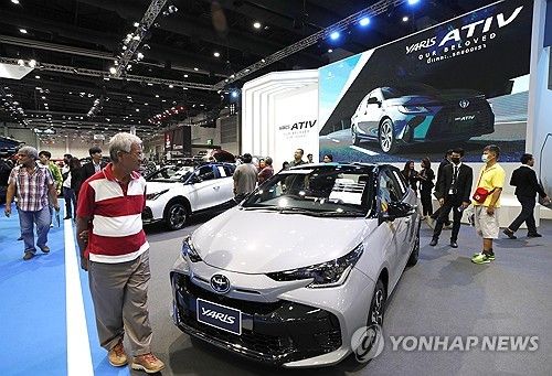 방콕모터쇼에 전시된 도요타 차량