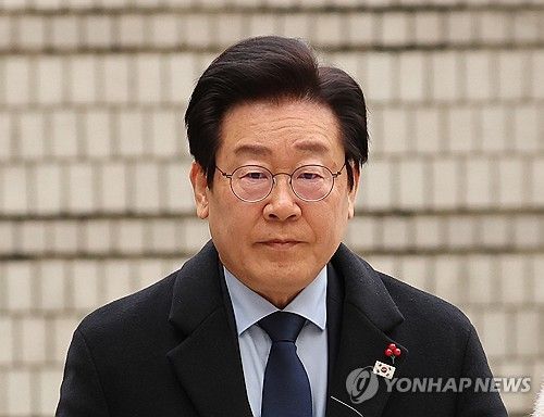 법원 출석한 이재명 대표