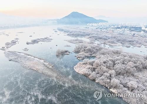  소양강 상고대 활짝