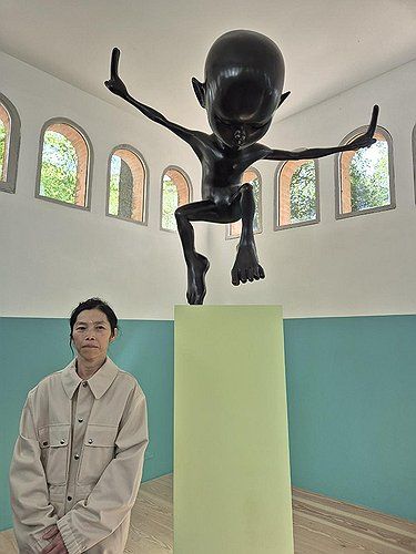 구정아 작가의 'KANGSE Spst'