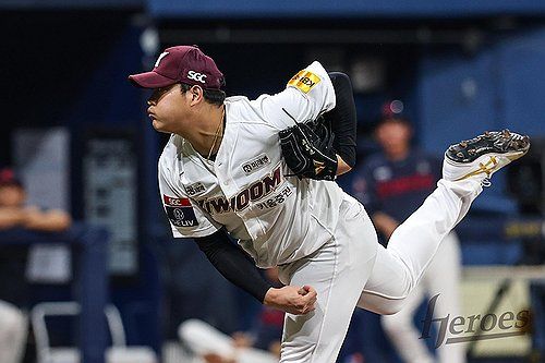 키움 조상우, 966일 만에 세이브