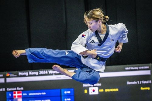 태권도 프리스타일 품새에서 세계선수권대회 2연패를 달성한 차예은. 