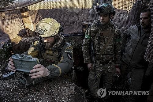 우크라이나 제24기계화여단 군인들 