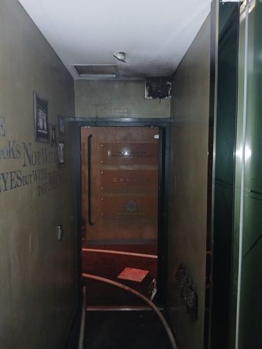 불이 난 모텔 객실