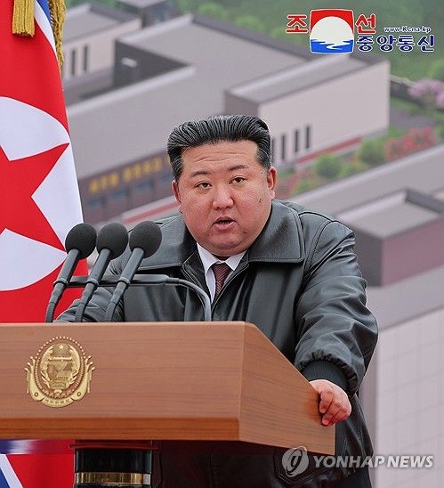 김정은,성천군지방공업공장 준공식 참석 및 연설