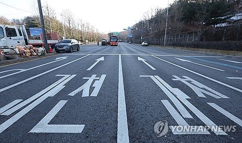 통행 차단된 도로