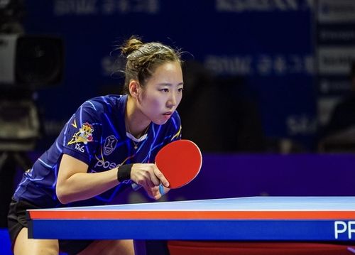 종합선수권 여자단식 결승 경기 중인 양하은