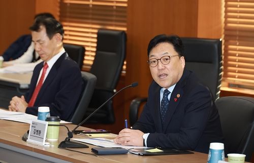 모두발언하는 김병환 금융위원장