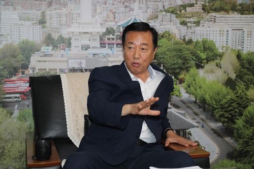 최진봉 부산 중구청장