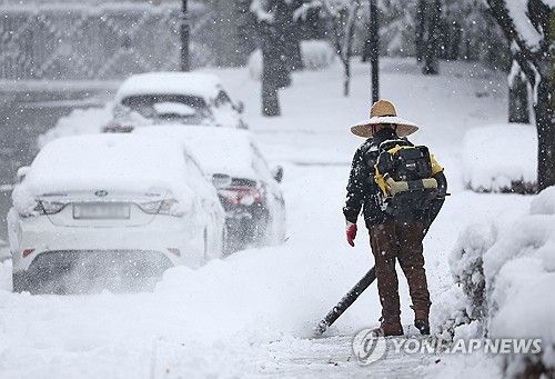 폭설 속 노고